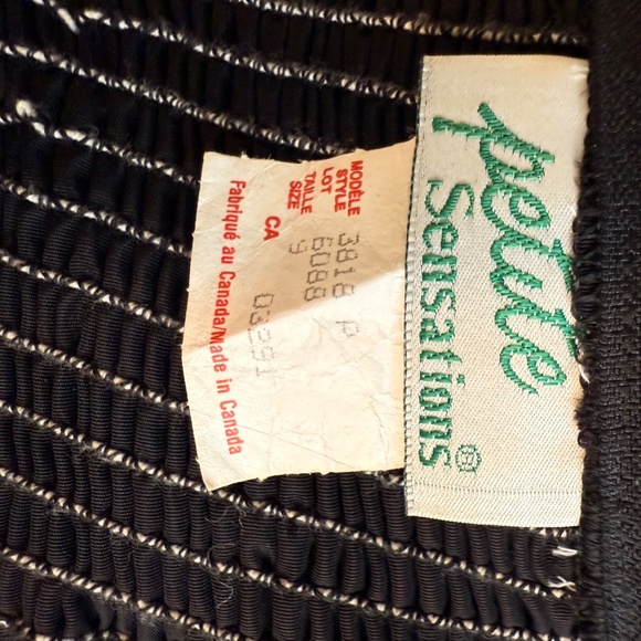 Vintage 80s Black Strapless Party Dress Lace Ruffle Skirt Bow Back - Picture 8 of 8